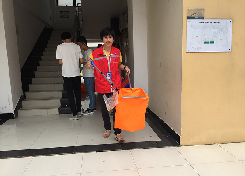 “志愿服务在行动 文明花香满6686体育网页登录” —记惠州6686体育网页登录“讲文明 爱卫生”志愿服务活动